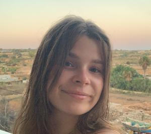 Julie-Anne ESNUS