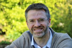 Dr. Olivier ANNE