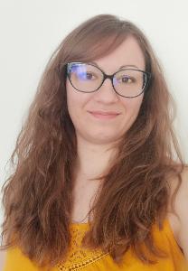 Celine Picot, Sage-femme à Montvendre