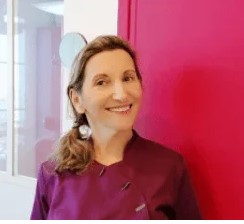 Dr Nathalie Delouvrier, Chirurgien dentiste à Rueil-Malmaison