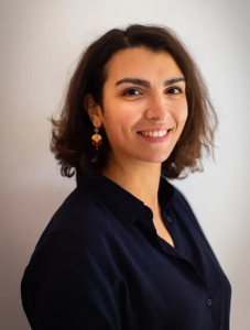 Dr. Stephanie AYMARD