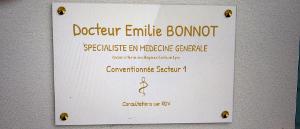 Dr. Emilie BONNOT