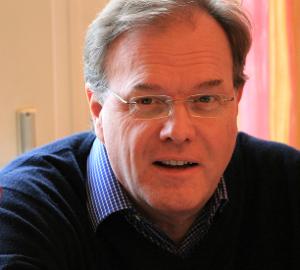 Dr. Francois PETREGNE