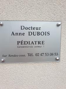 Dr. Anne DUBOIS