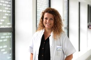 Dr. Camille ESTIENNE