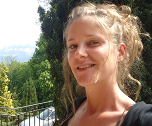 Adeline Maquet, Sage-femme à Adriers