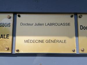 Dr. Julien LABROUASSE