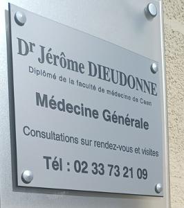 Dr. Jérôme DIEUDONNE