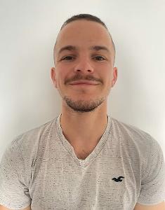 Arthur Gontier, Masseur kinésithérapeute à Paris