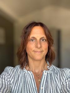 Perrine Henry, Masseur kinésithérapeute à Bayonne